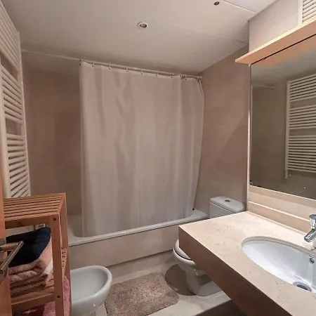 Appartement With Pool And Parking *